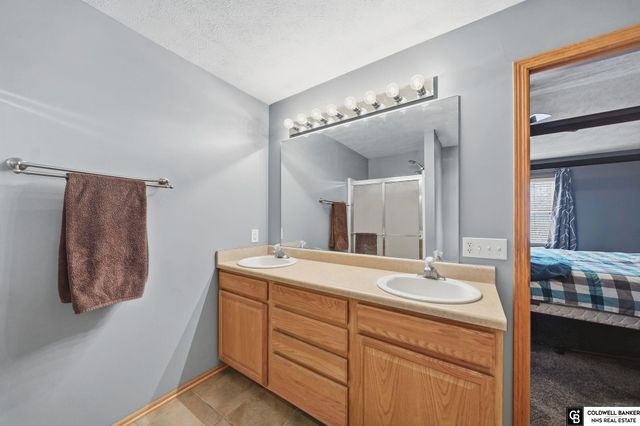 1505 SW 26th Street, Lincoln, NE 68522