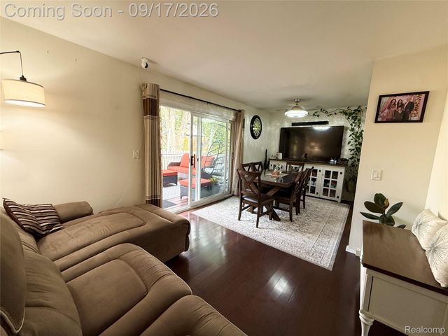 24353 Bashian Drive, Novi, MI 48375