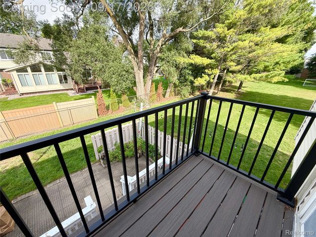 24353 Bashian Drive, Novi, MI 48375