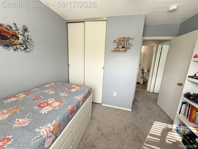 24353 Bashian Drive, Novi, MI 48375