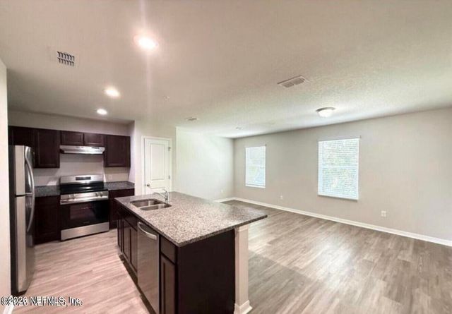 6468 SWEETBAY Lane 101, Jacksonville, FL 32244