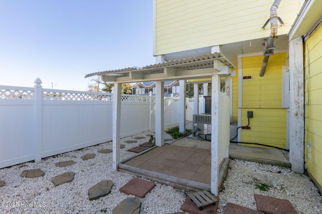 104 S 13th Street, Morehead City, NC 28557