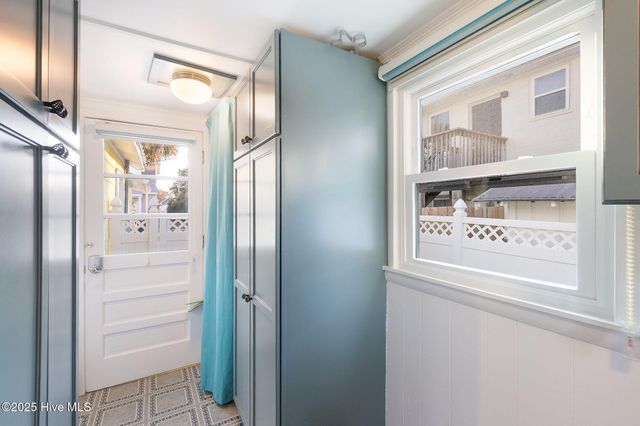 104 S 13th Street, Morehead City, NC 28557