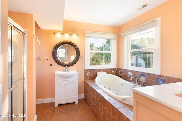 104 S 13th Street, Morehead City, NC 28557