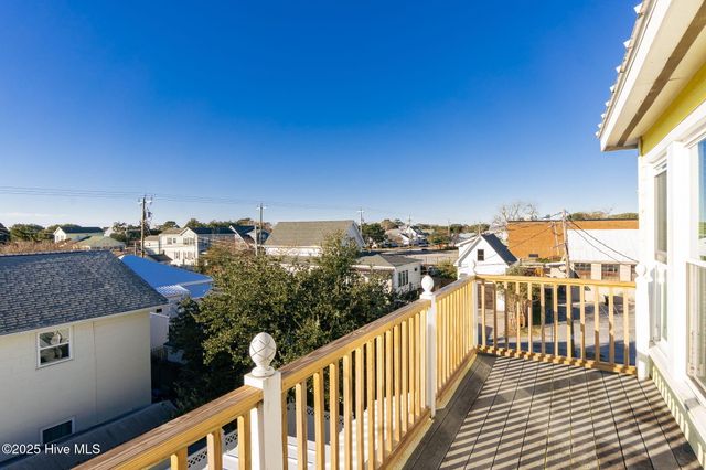 104 S 13th Street, Morehead City, NC 28557