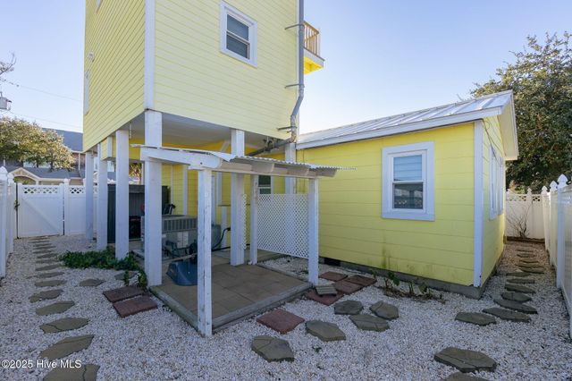 104 S 13th Street, Morehead City, NC 28557