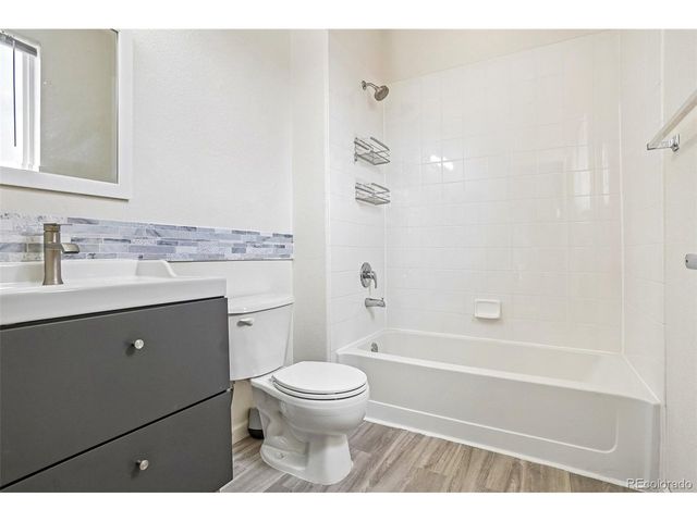 84 Spruce St 305, Denver, CO 80230