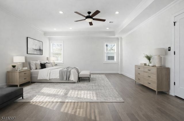 44 Manor Rd, Livingston Twp., NJ 07039