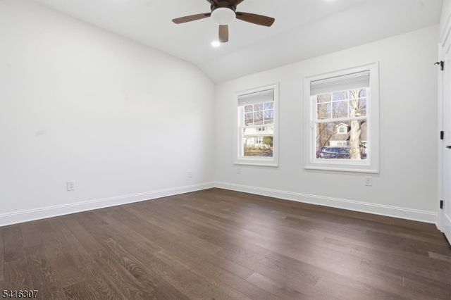 44 Manor Rd, Livingston Twp., NJ 07039