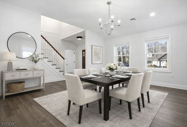 44 Manor Rd, Livingston Twp., NJ 07039