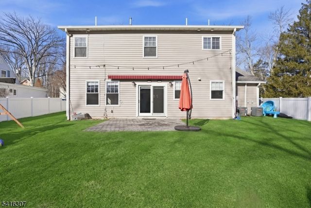 44 Manor Rd, Livingston Twp., NJ 07039