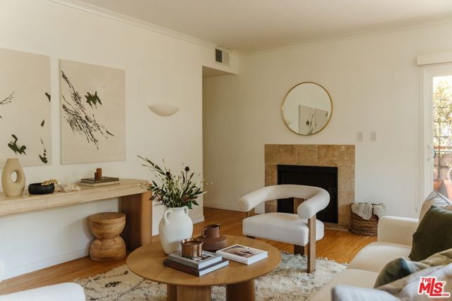 10760 Missouri Avenue 102, Los Angeles, CA 90025