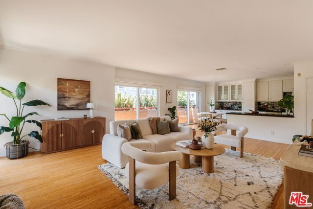 10760 Missouri Avenue 102, Los Angeles, CA 90025
