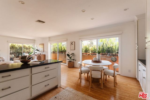 10760 Missouri Avenue 102, Los Angeles, CA 90025