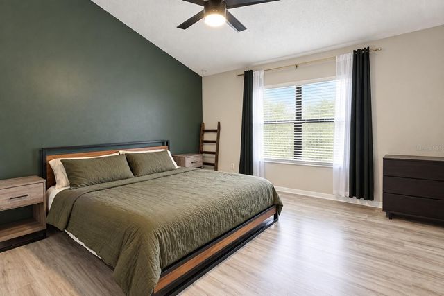 120 N ABERDEEN CIRCLE, Sanford, FL 32773