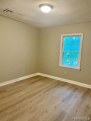 3134 Meadow Lane, Montgomery, AL 36116