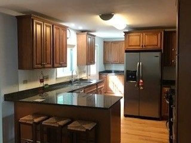 636 Exmoor Avenue, Barrington, IL 60010