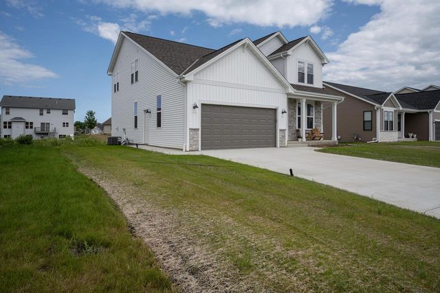 3755 Perennial PARKWAY, Franksville, WI 53126