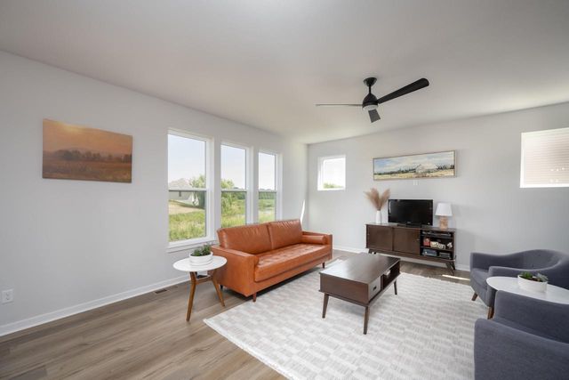 3755 Perennial PARKWAY, Franksville, WI 53126