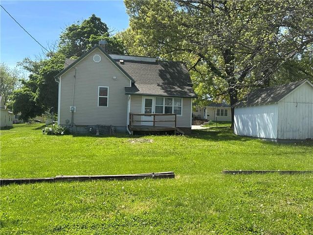 609 N MULBERRY Street, Maryville, MO 64468