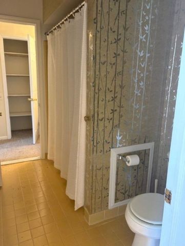 42499 Eldon Circle, Clinton Twp, MI 48038