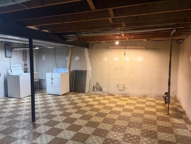 42499 Eldon Circle, Clinton Twp, MI 48038