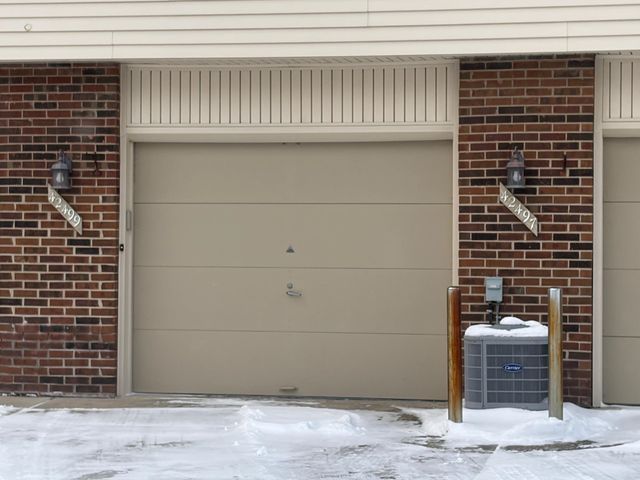 42499 Eldon Circle, Clinton Twp, MI 48038