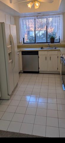 42499 Eldon Circle, Clinton Twp, MI 48038