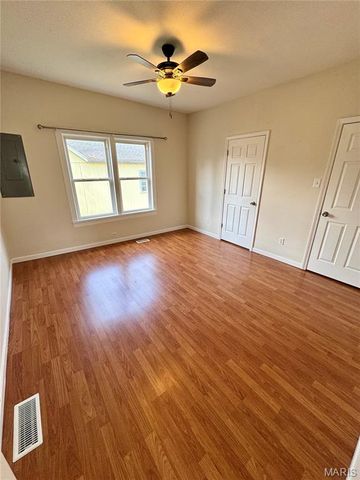 409 S 5th Street, Festus, MO 63028