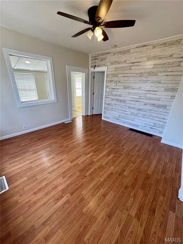 409 S 5th Street, Festus, MO 63028