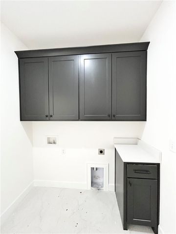 1 Glemsford Drive, Bella Vista, AR 72714