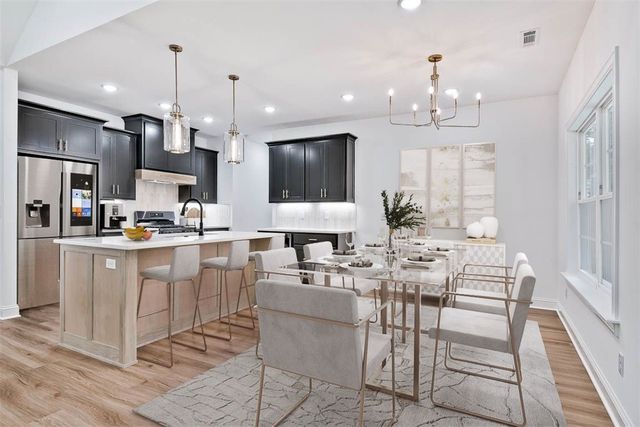 1 Glemsford Drive, Bella Vista, AR 72714