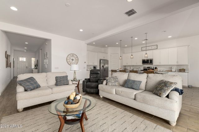 3820 W MCNEIL Street, Laveen, AZ 85339