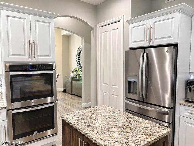 690 Wilson BLVD S, Naples, FL 34117