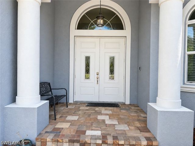 690 Wilson BLVD S, Naples, FL 34117