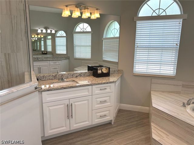 690 Wilson BLVD S, Naples, FL 34117