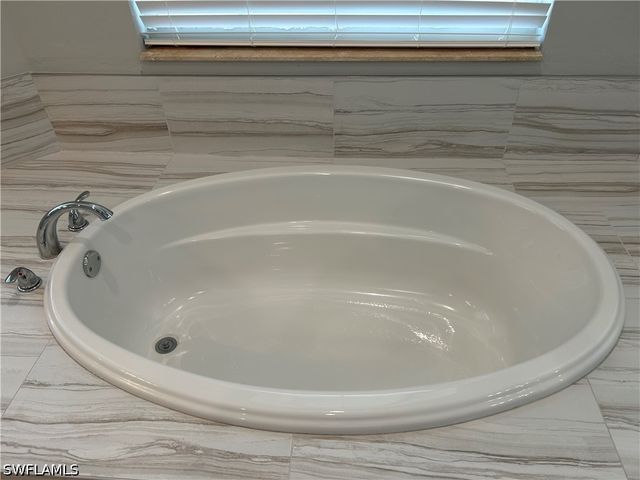 690 Wilson BLVD S, Naples, FL 34117