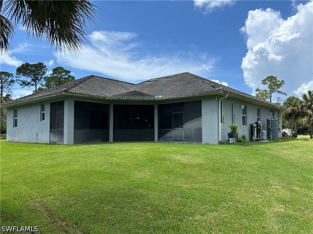 690 Wilson BLVD S, Naples, FL 34117