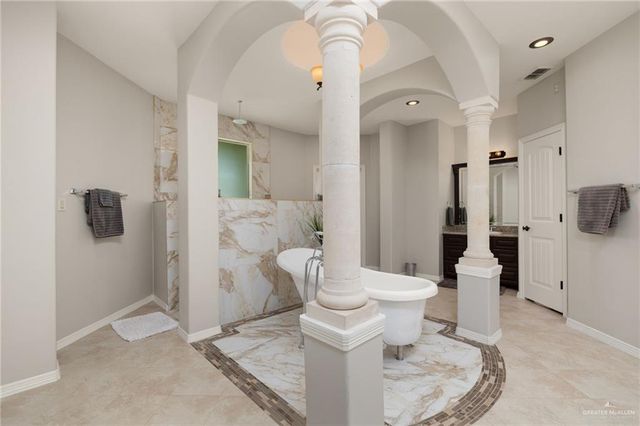1120 W Malone Drive, Progreso, TX 78579