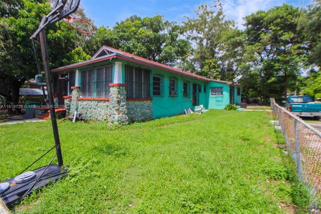 105 NW 58th St, Miami, FL 33127