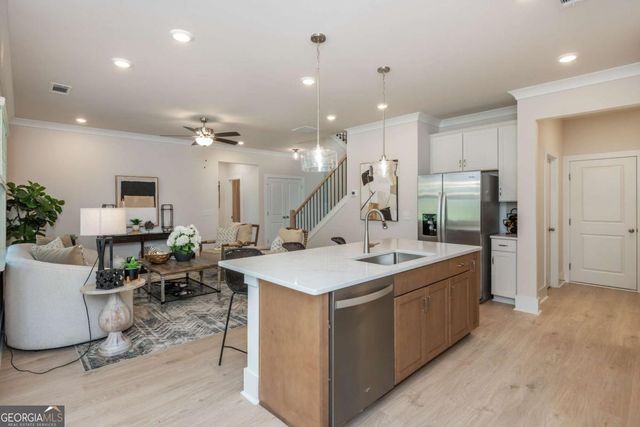 5587 Overview Drive, Flowery Branch, GA 30542
