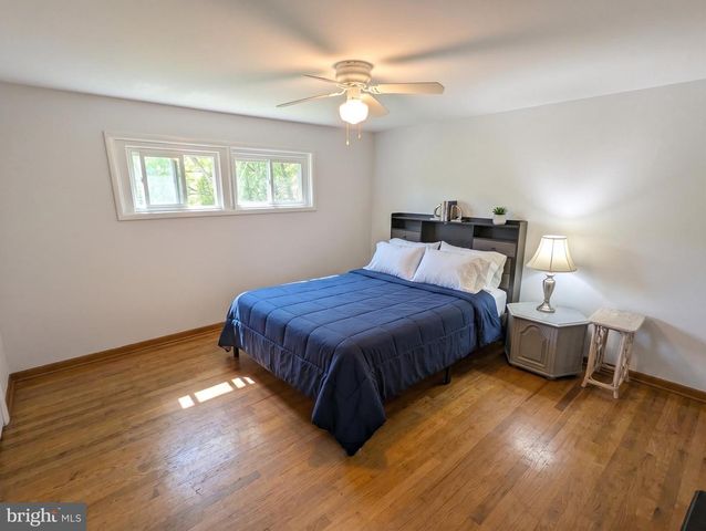 768 LEWISBERRY RD, New Cumberland, PA 17070