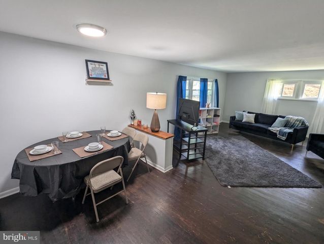 768 LEWISBERRY RD, New Cumberland, PA 17070