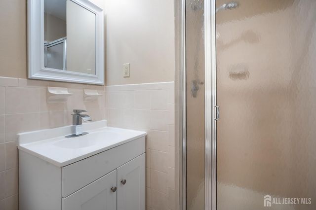 4410 Birchwood Court, North Brunswick, NJ 08902