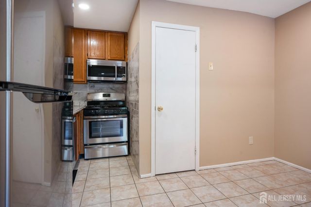 4410 Birchwood Court, North Brunswick, NJ 08902