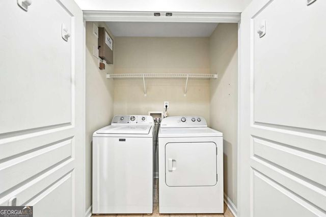 1035 Barnett Shoals Road 452, Athens, GA 30605