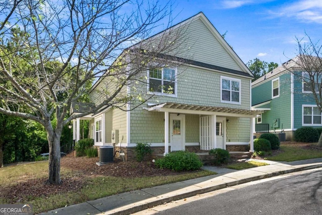 1035 Barnett Shoals Road 452, Athens, GA 30605