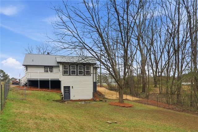 1441 S 100 Highway, Bowdon, GA 30108