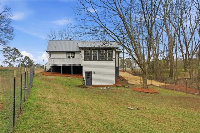 1441 S 100 Highway, Bowdon, GA 30108