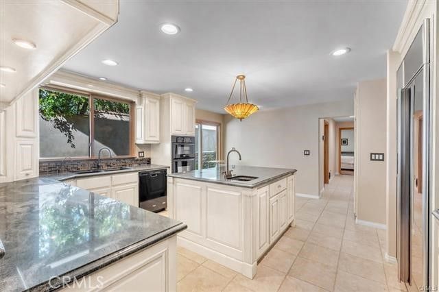 9824 Baden Avenue, Chatsworth, CA 91311